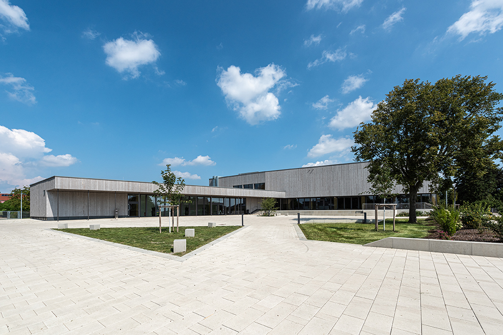 GJ_1908-08822